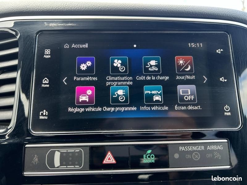 Mitsubishi Outlander PHEV Twin Motor Business 4WD Euro6d-T EVAP 5cv (image 17)