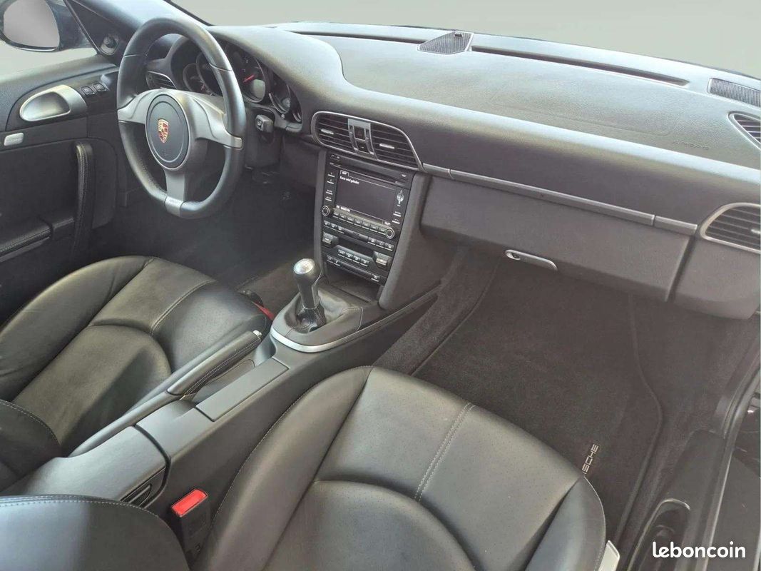 Porsche 911 Type 997.2 Carrera S Coupé * Boîte Manuelle * 385 ch * Toit Ouvrant * PASM * Faible KM (image 13)