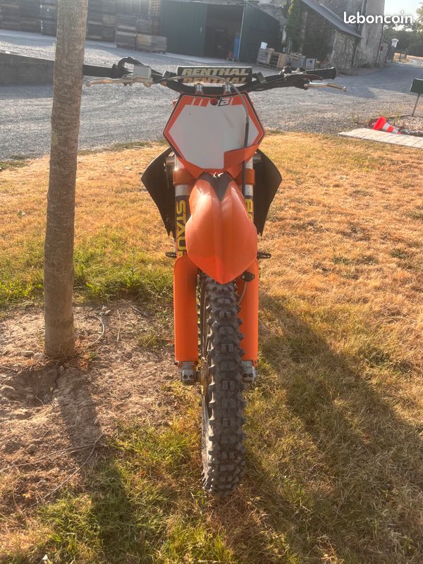 Moto 250 SXF (image 2)
