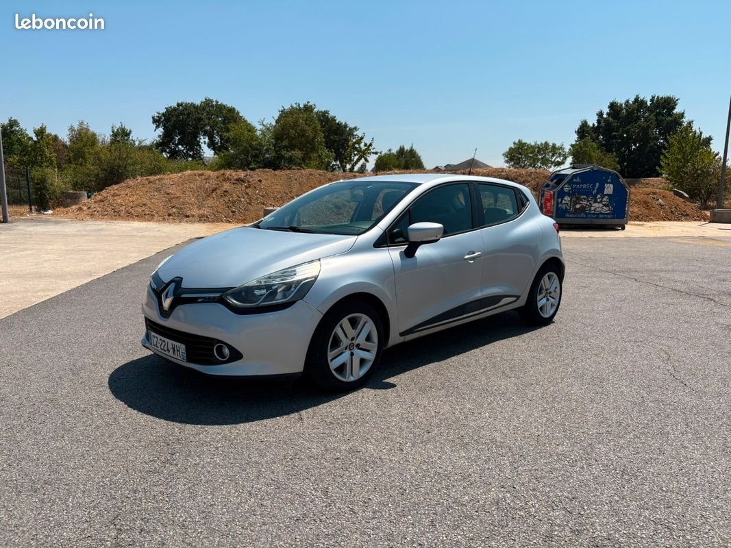 Renault clio lV 1.5dci 75ch Buissnes eco2 (image 3)