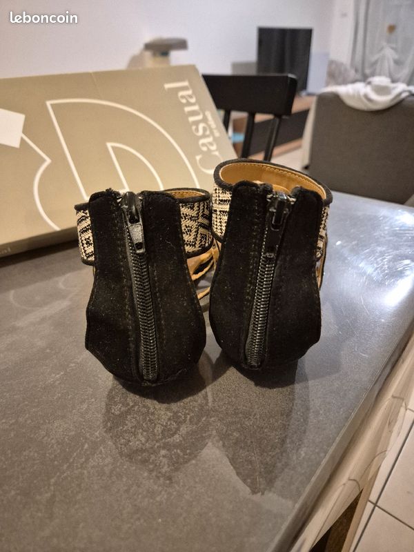 Sandales femme taille 39 (image 4)