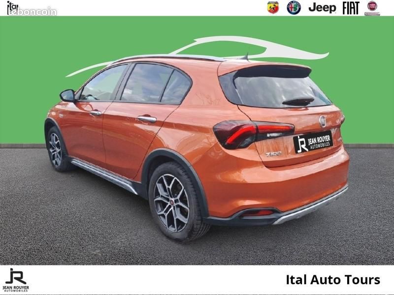 Fiat Tipo Cross 1.5 FireFly Turbo 130ch S/S Plus Hybrid DCT7 MY22 (image 7)