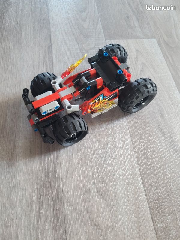 Lego 42073 (image 2)