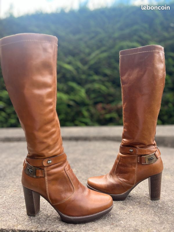 Bottine Talon Bottine En Cuir CloutÃ© Sandales Cloutã Bottine A