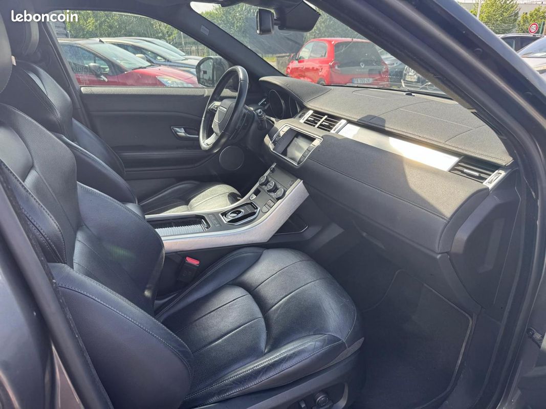 LAND ROVER RANGE ROVER EVOQUE 2.0 TD4 180cv SE Dynamic 4x4 (image 27)