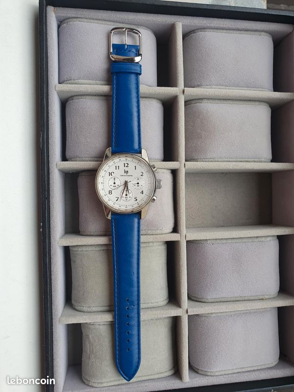 Montre LIP chronographe – cadran blanc guilloché –comme neuve (image 4)