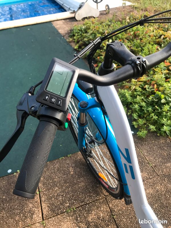 Vélo à assistance électrique (image 6)