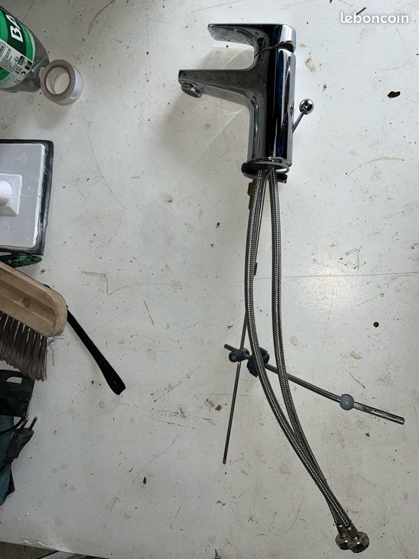 Robinet lavabo (image 2)
