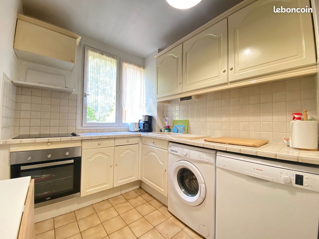 Appartement 2 pièces 46 m² · à Athis-Mons · 46 m² · 830 €