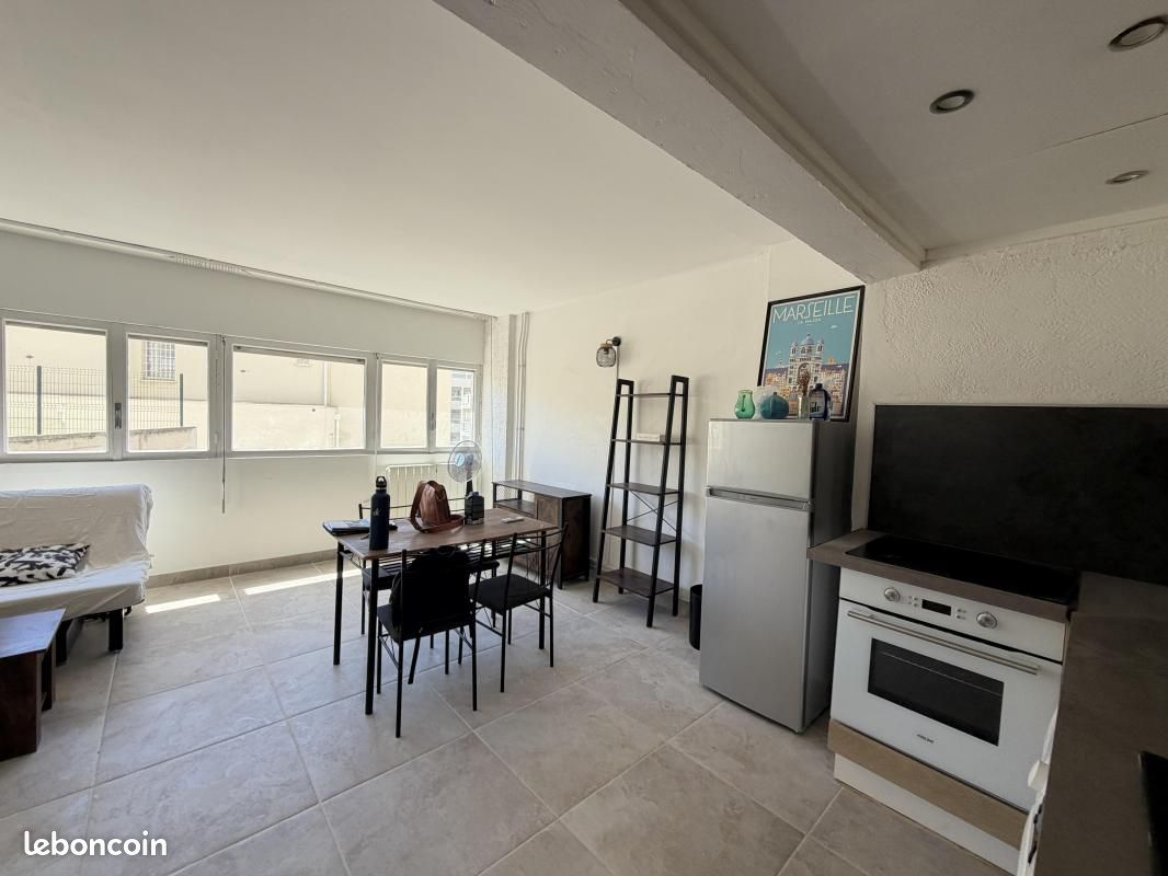 Appartement 1 pièce 37 m² · à Marseille · 37 m² · 700 €
