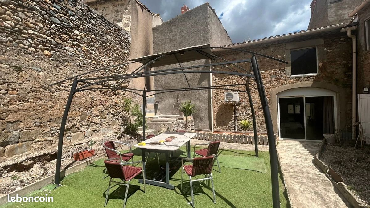 Maison 7 pièces 316 m² · à Rieux-Minervois · 316 m² · 190 000 €