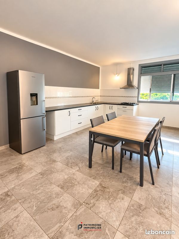 Appartement 3 pièces 68 m² · à Gourbeyre · 68 m² · 800 €/mois