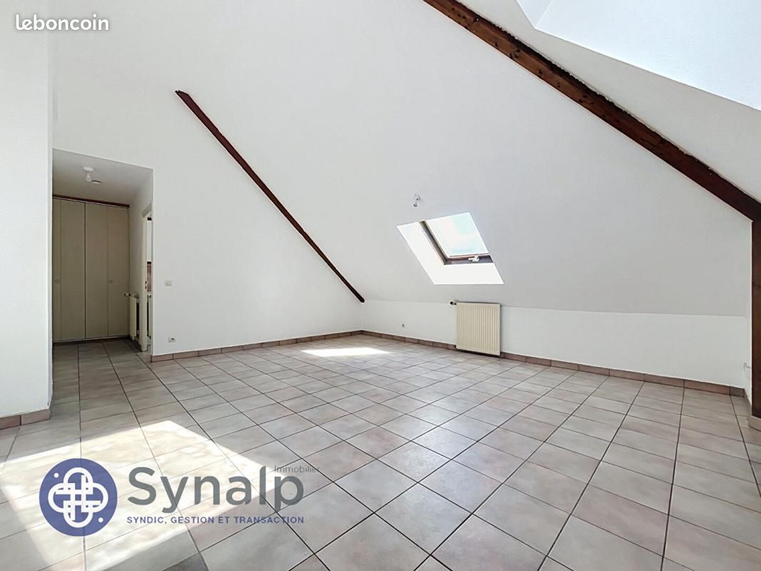 Appartement 2 pièces 46 m² · à Chambéry · 46 m² · 141 000 €