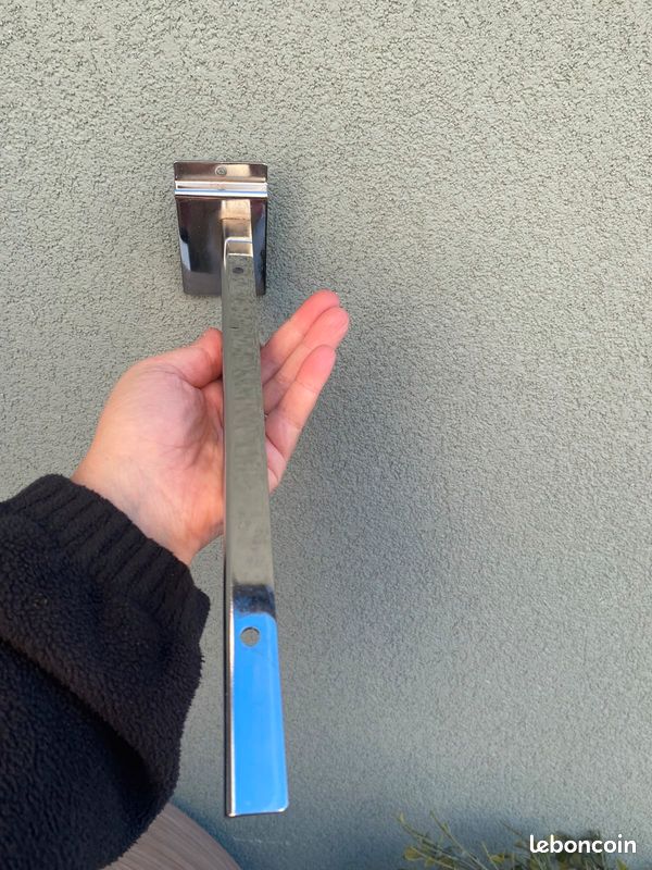 Équerres Inox pour étagères professionnelles neuves (image 3)