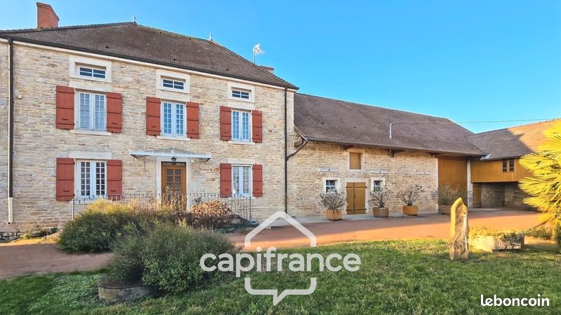 Maison 10 pièces 180 m² · à Chalon-sur-Saône · 180 m² · 356 800 €
