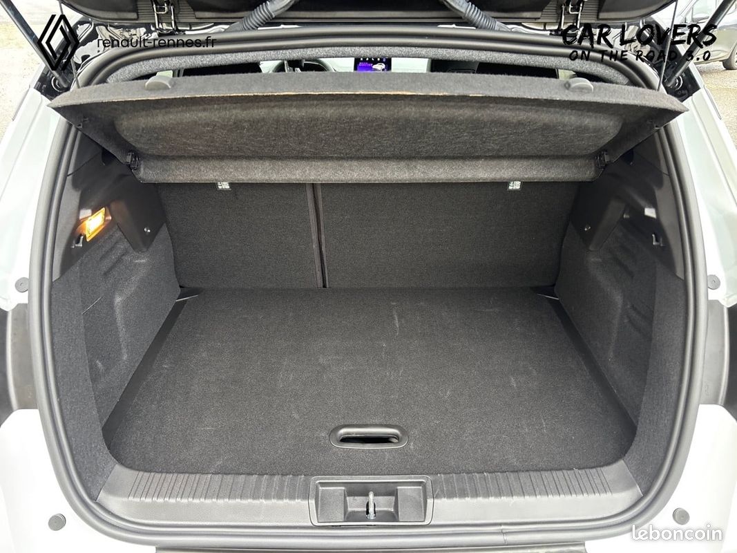 RENAULT Captur E-Tech full hybrid 145 ch esprit Alpine (image 14)
