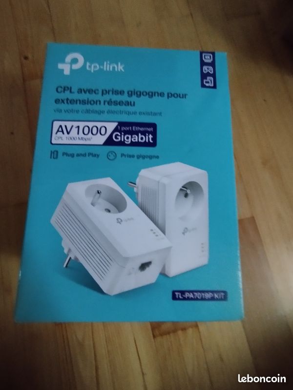 Prise et Boitier CPL - CPL Wifi
