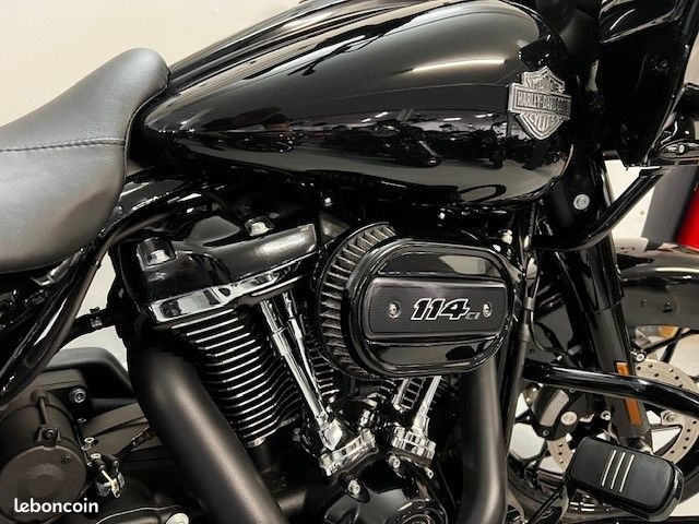Harley Davidson TOURING ROAD GLIDE 1868 SPECIAL (image 4)