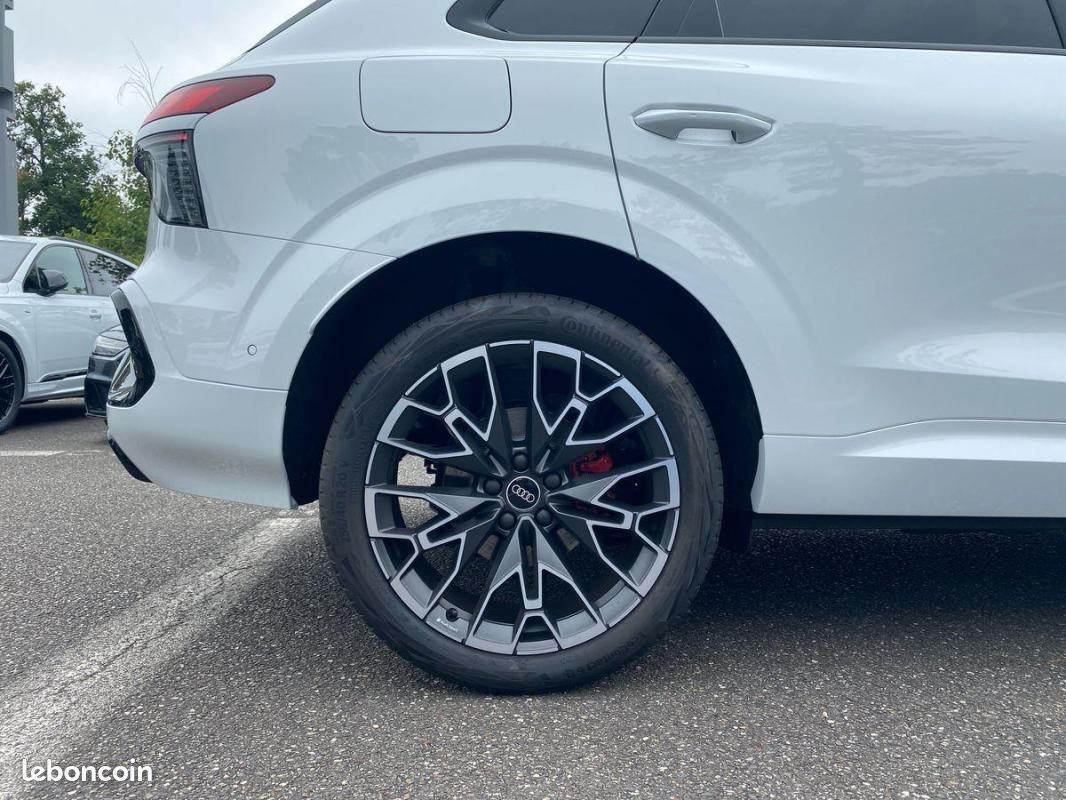 Audi Q3 TFSI 150 CH HYBRIDE S tronic 7 (image 25)
