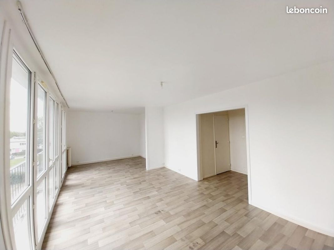 Appartement 4 pièces 87 m² · à Guer · 87 m² · 772 €/mois