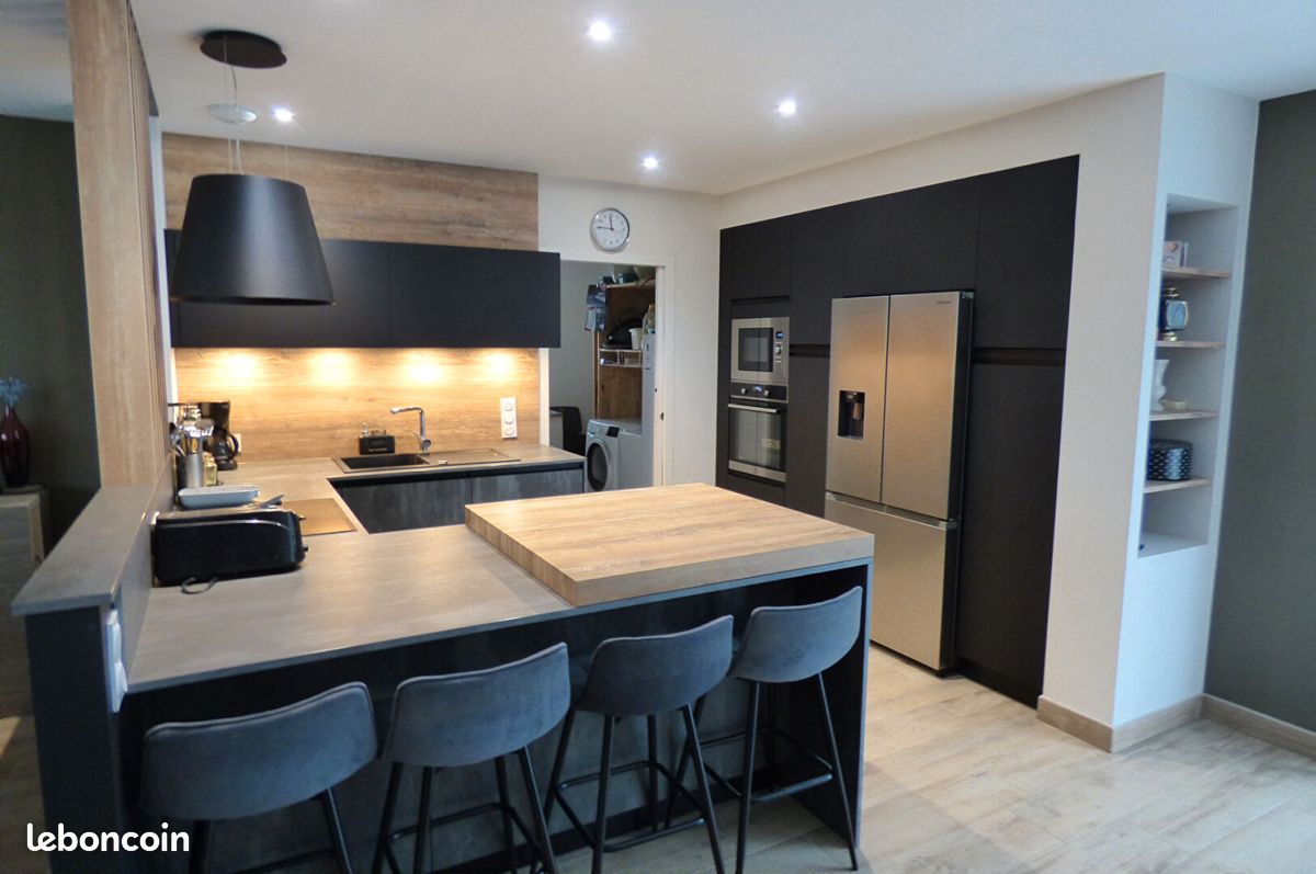 Maison 5 pièces 99 m² · à Longuenée-en-Anjou · 99 m² · 325 500 €