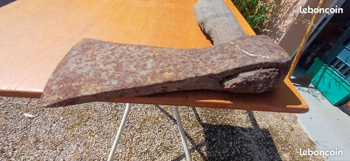 Grande hache en bois 105 cm (image 4)