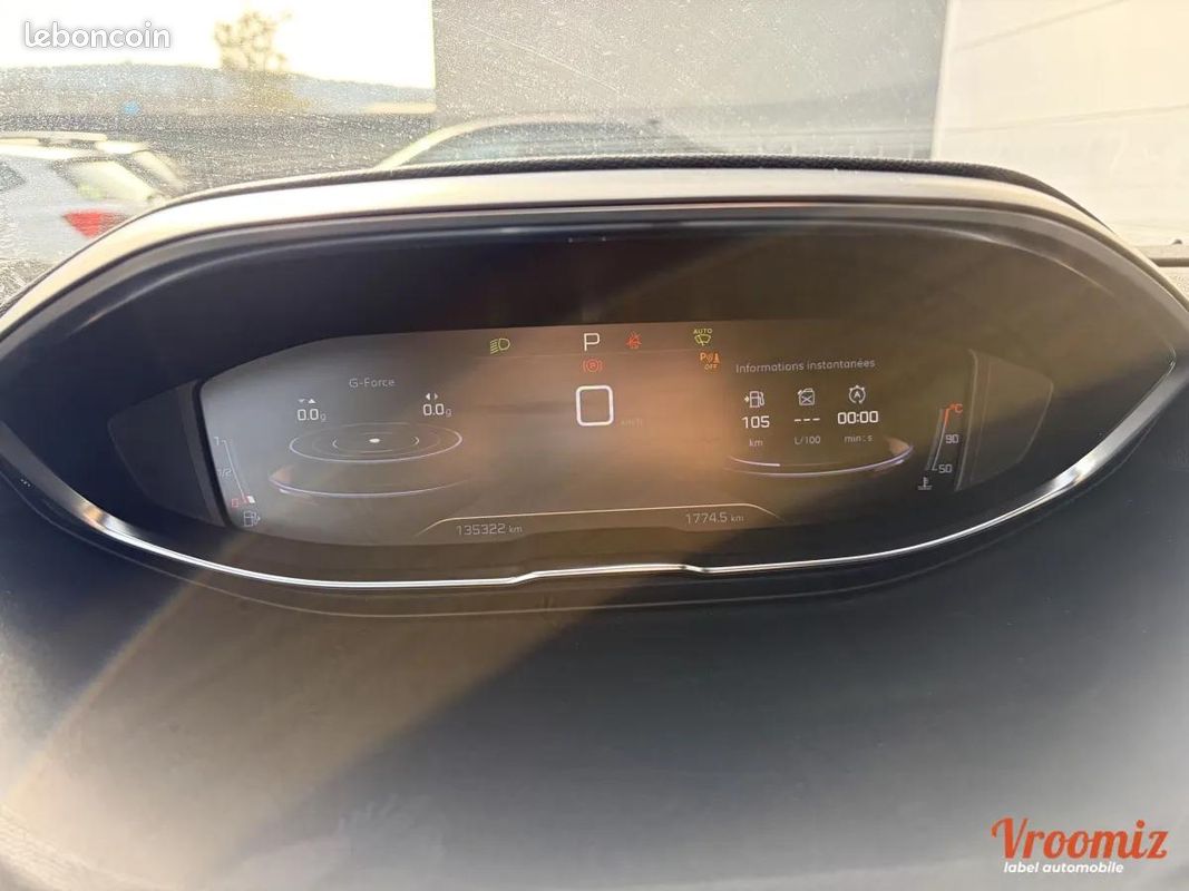Peugeot 3008 GENERATION-II 1.5 BLUEHDI 130 GT LINE EAT BVA START-STOP*17 (image 18)