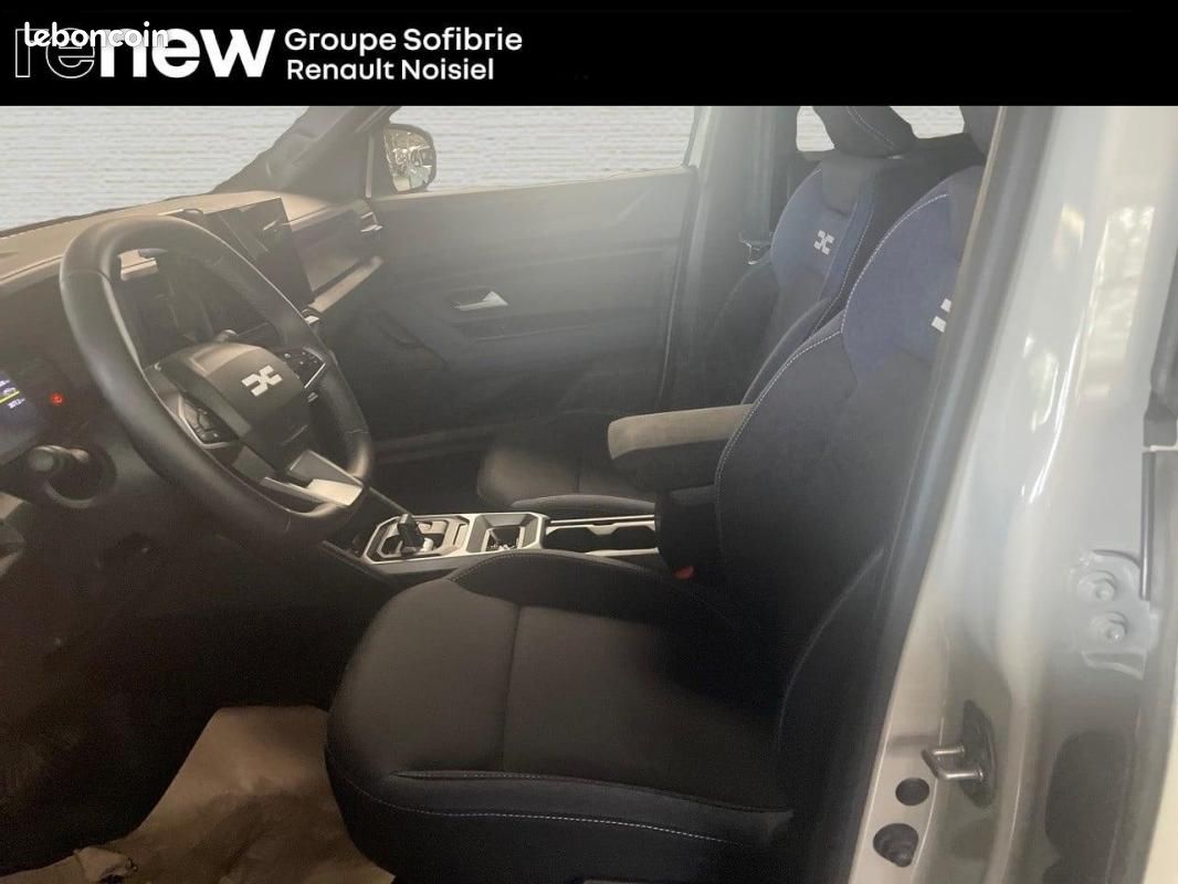 Dacia Duster Hybrid 140 Journey (image 9)