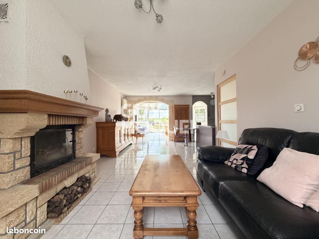 Maison 6 pièces 122 m² · à Poilcourt-Sydney · 122 m² · 264 600 €