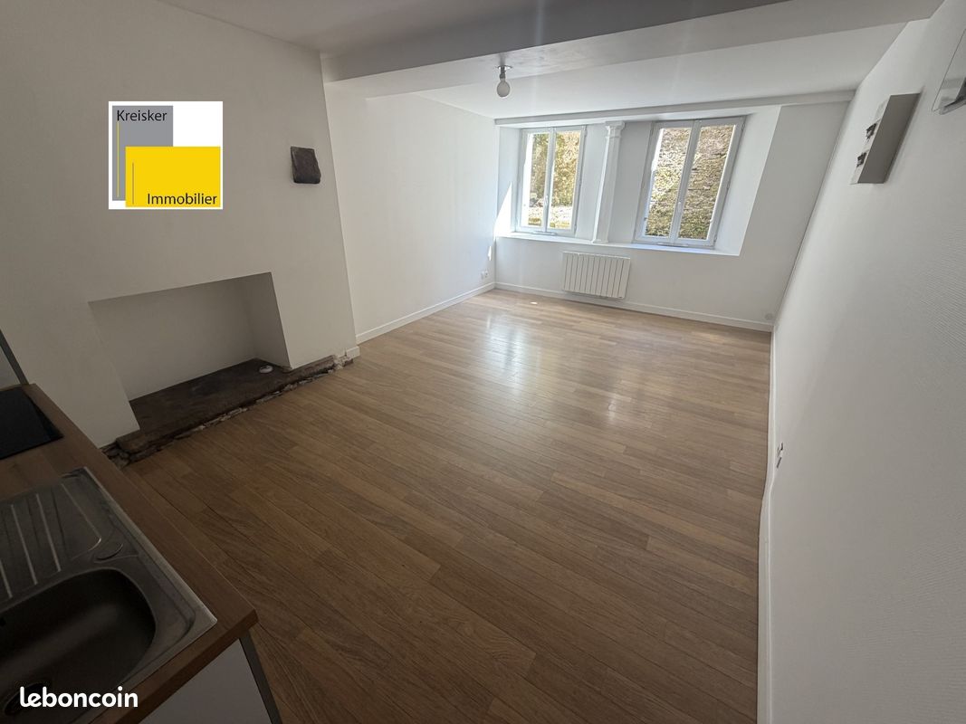 Appartement 1 pièce 28 m² · à Morlaix · 28 m² · 425 €
