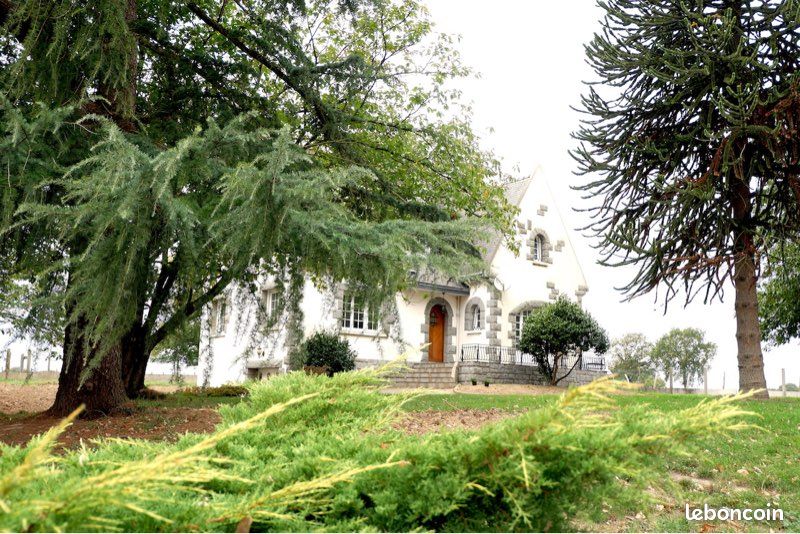Maison 8 pièces 165 m² · à Bain-de-Bretagne · 165 m² · 1 100 €