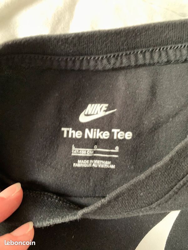 Tee-shirt Nike noir (image 3)