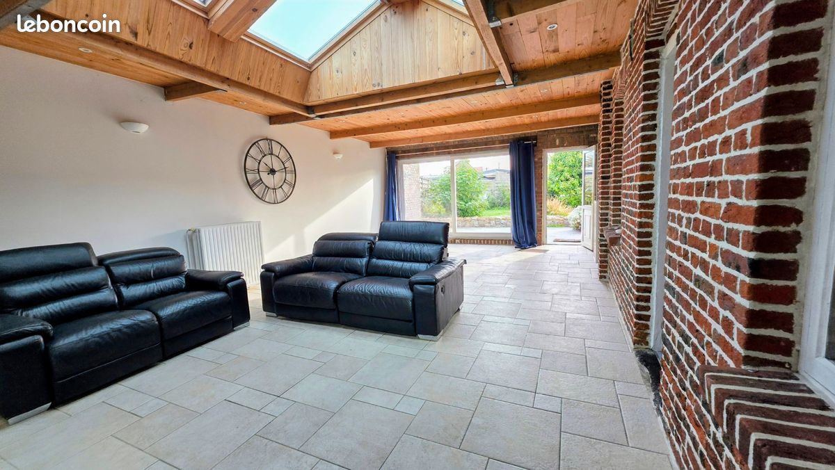 Maison 7 pièces 190 m² · à Gondecourt · 190 m² · 349 000 €