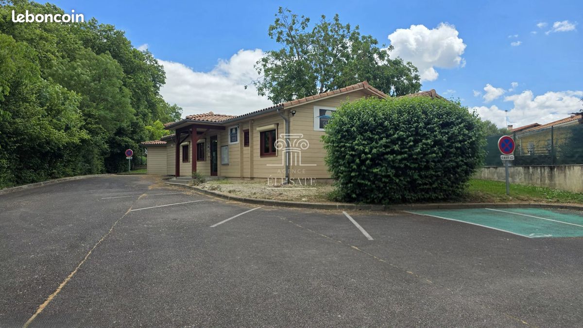Maison 9 pièces 264 m² · à Eauze · 264 m² · 215 000 €
