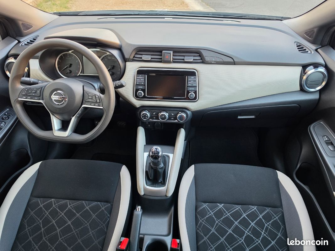 Nissan Micra 1.0 70 ch Made in France 21000 km 06/2018 1ère Main (image 5)