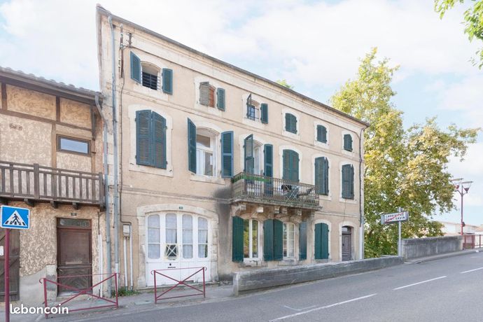 Immeuble 9 pièces 168 m²