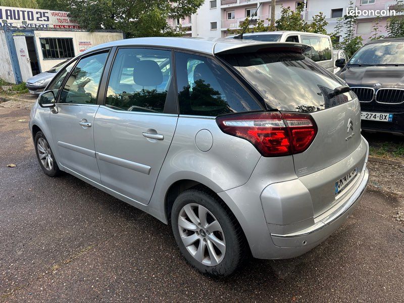 CITROEN C4 Picasso 1.6 HDi 112cv (image 2)