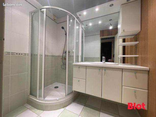 Appartement 5 pièces 100 m² — 8