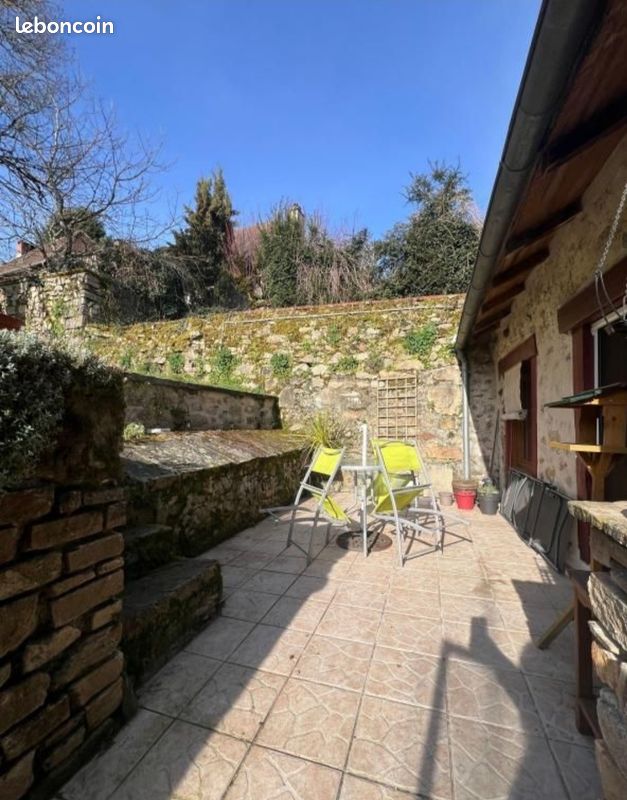 Immeuble 5 pièces 106 m² · à Nexon · 106 m² · 299 000 €
