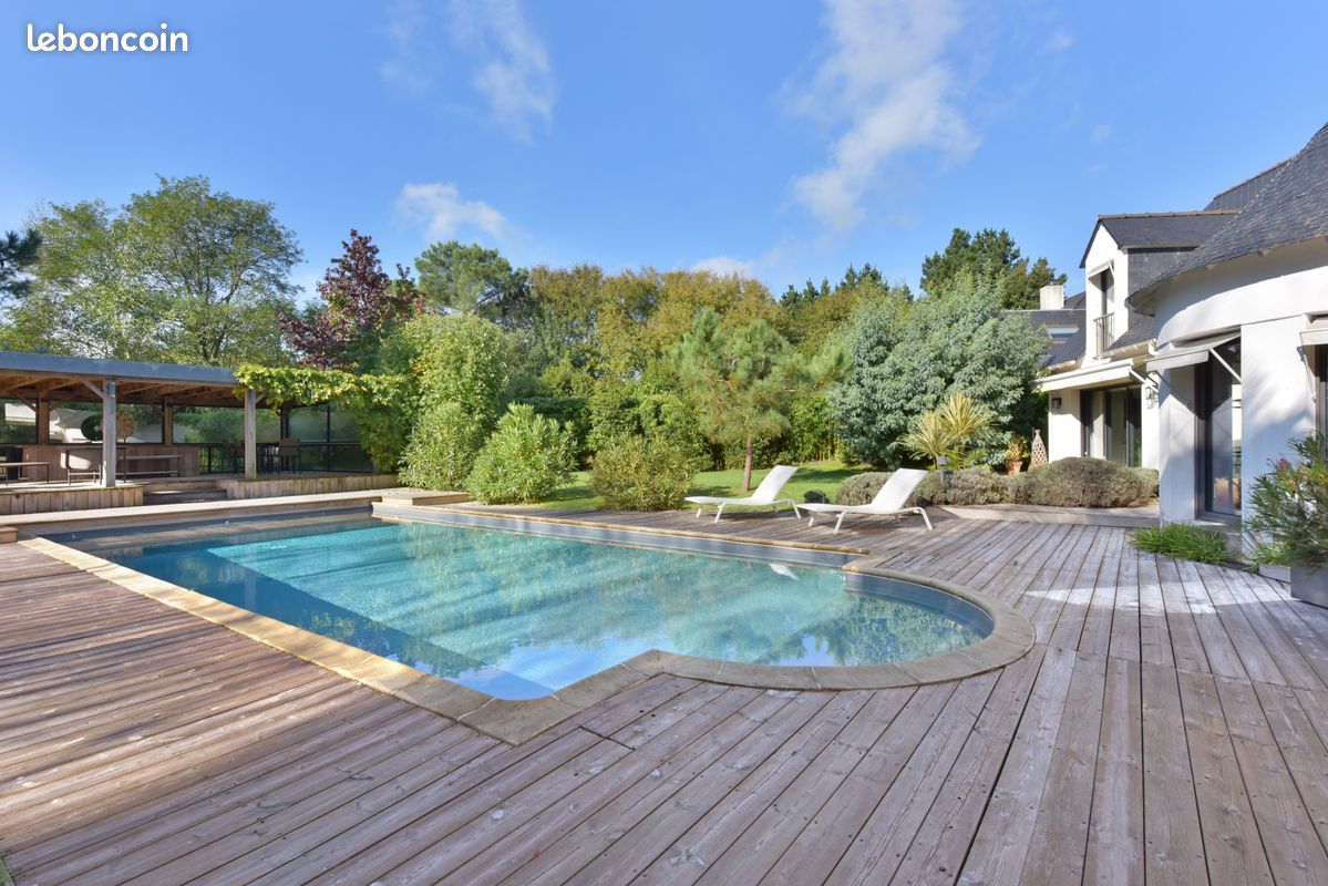 Maison 10 pièces 319 m² · à Guérande · 319 m² · 1 395 000 €