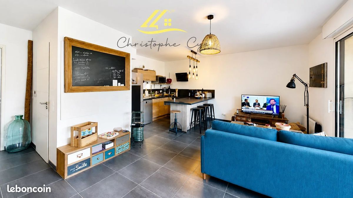 Appartement 2 pièces 49 m² · à Fréjus · 49 m² · 234 000 €