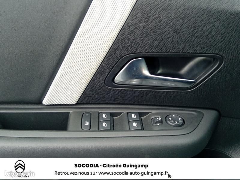 Citroen C4 1.2 Hybride 136ch S&S MAX Automatique (image 20)