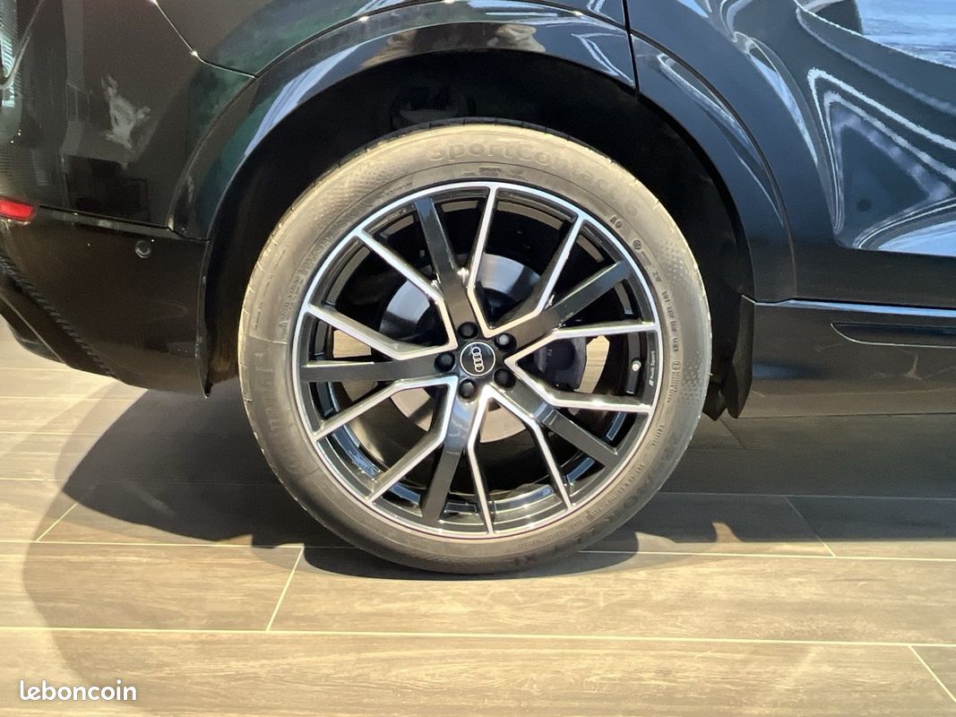 AUDI Q8 55 TFSI e 381 Tiptronic 8 Quattro S line (image 9)