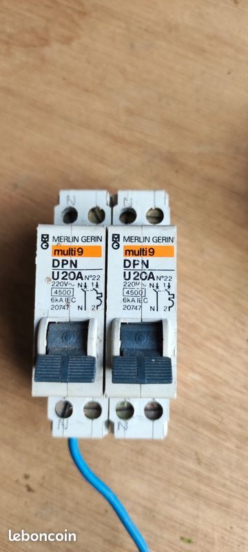 Disjoncteur Différentiel Merlin Gerin DPN Vigi C16 300mA - Occasion Fonctionnel