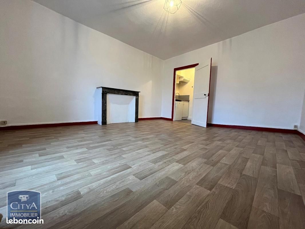 Appartement 1 pièce 23 m² - Poitiers 86000 (image principale 0)