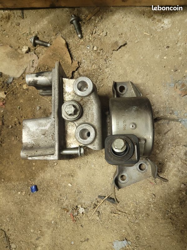 Support moteur alpha romeo mito (image 2)