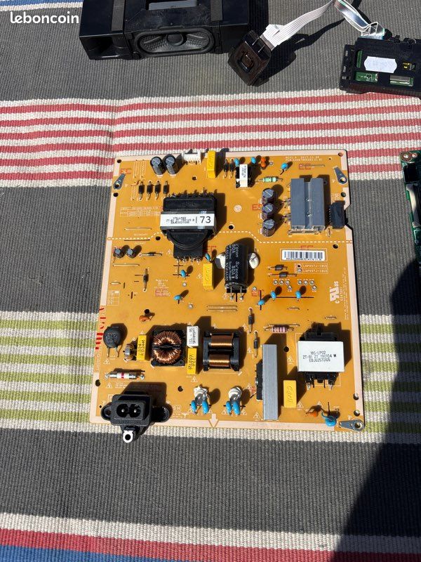 Carte d’alimentation Tv LG 55UK6300PLB (image 2)