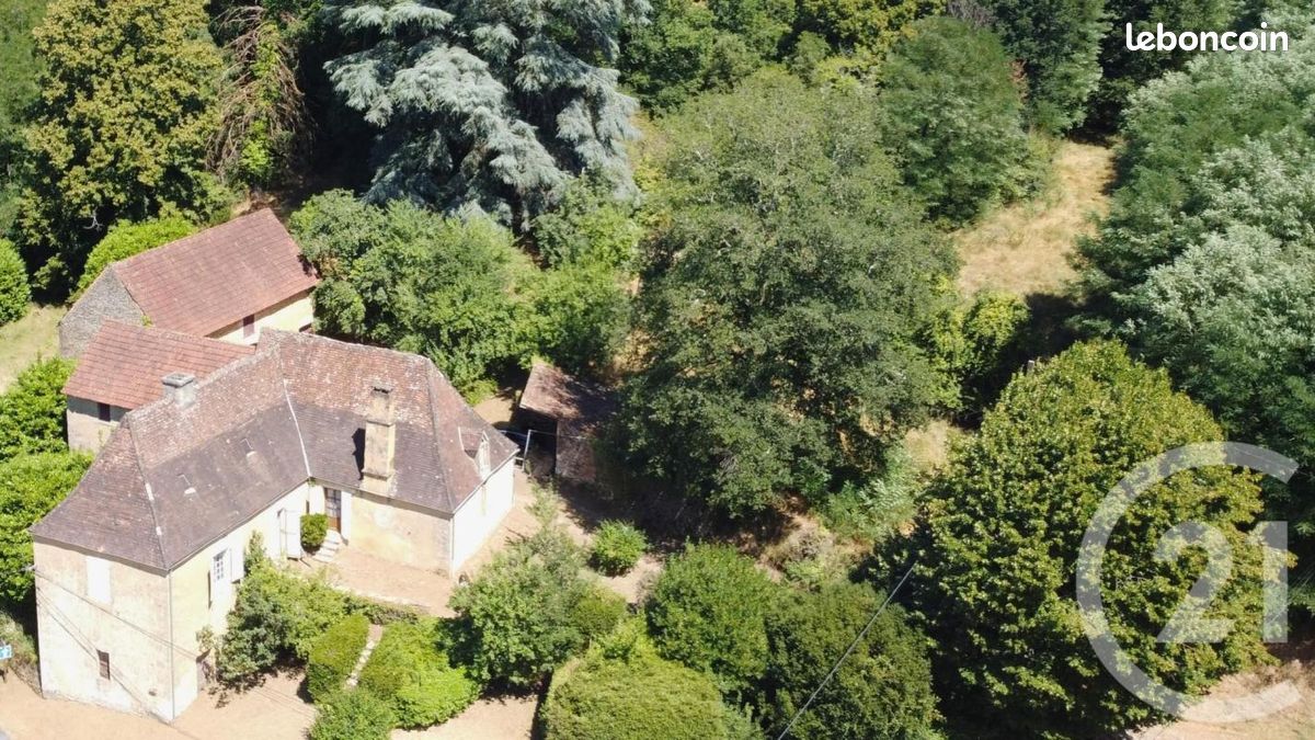 Maison 2 pièces 283 m² · à Sarlat-la-Canéda · 283 m² · 198 000 €