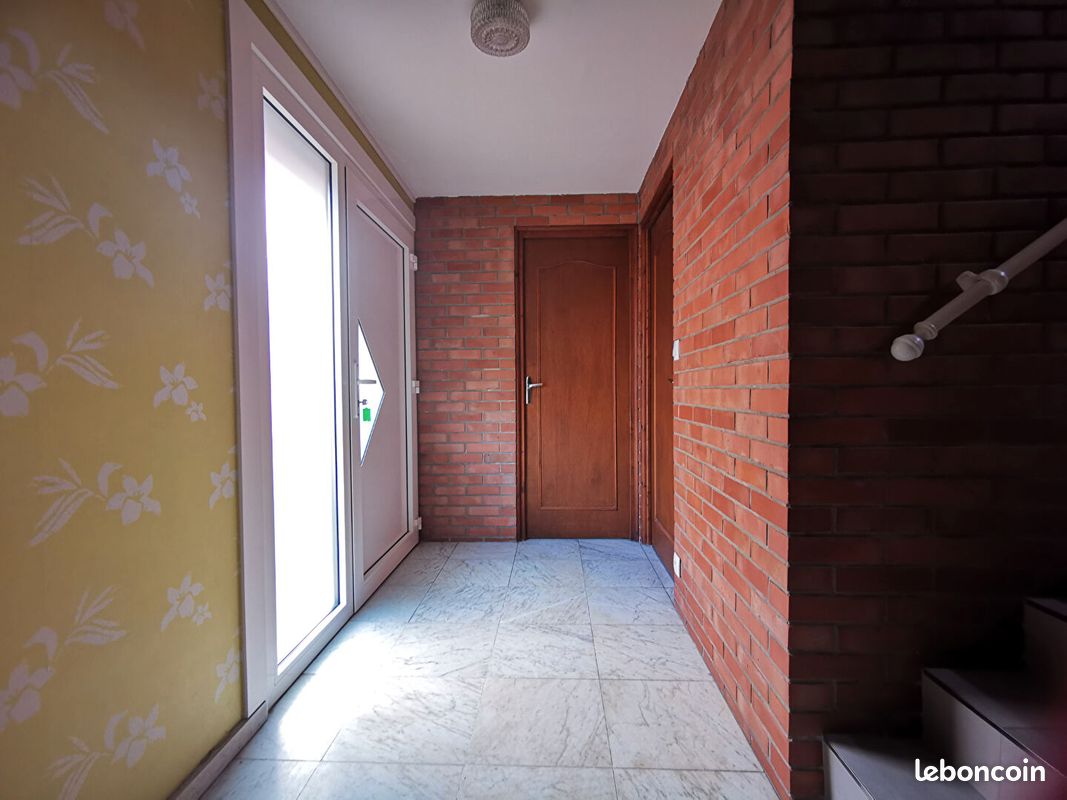 Maison 6 pièces 143 m² · à La Madeleine · 143 m² · 498 000 €