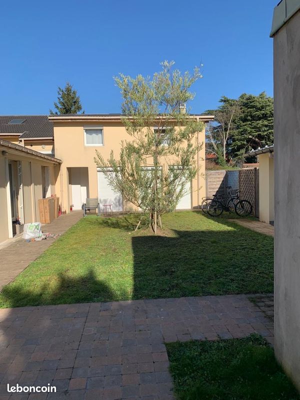 Appartement 2 pièces 36 m² · à Saint-Maur-des-Fossés · 36 m² · 900 €